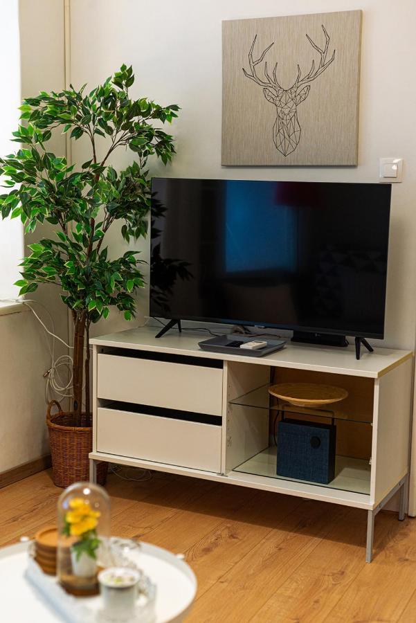 Magica - Cosy Apartment In The Heart Of Budapest Esterno foto